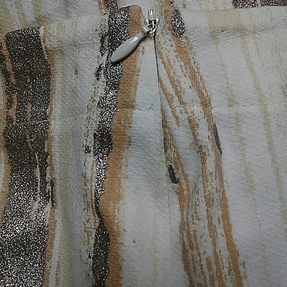 Nature vs Future Stretch White, Gold & Silver Cotton Skirt Size Small - Picture 5 of 6